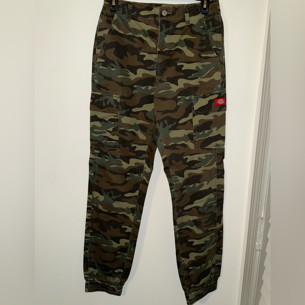 Dickies Green Camouflage Cargo Pants